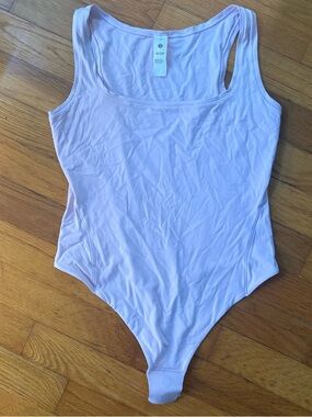 Wundermost Ultra-Soft Nulu Square-Neck Sleeveless Bodysuit pink small